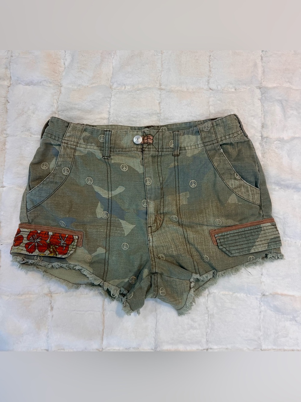 Free People Peace Sign Floral Camo Print Frayed Denim Shorts - Olive Green